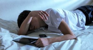Could Internet Addiction Cause Mental Health Issues? 74 Are Internet Addiction & Mental Health Problems Linked