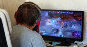 Am I Turning My Son Into a Gaming Addict? 24 Am I Turning My Son Into a Gaming Addict?